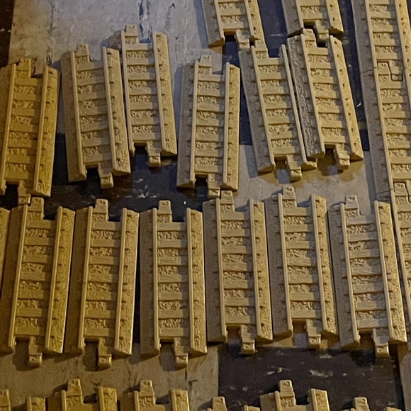 Fischer Price Geo Trax tracks(curved and straight) - Picture 3 of 6